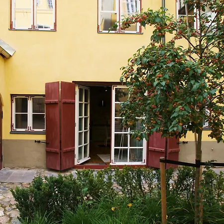 Old Town Nest Apartment